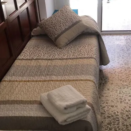 Apartamento Playa Fenals-tulipan 1